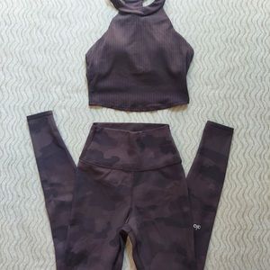 Alo yoga matching set